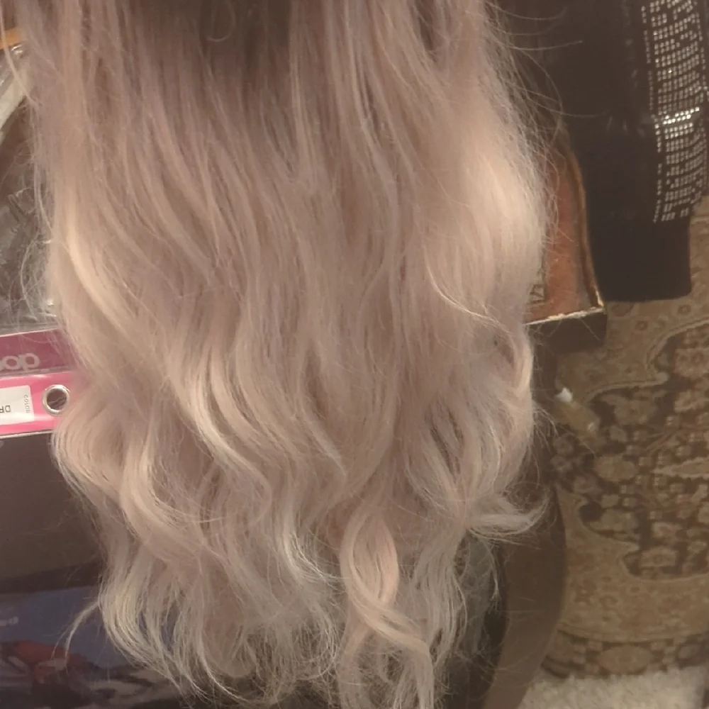 Stylish Black to Blonde Ombre Wig - Picture 4 of 4